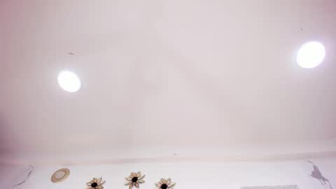 Akemi online show from 02-19-25, 01:18