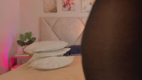 Akenda online show from 04-29-26, 01:59