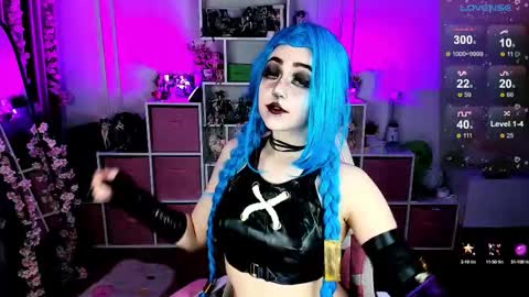 Snapshot of aki__ra chatting on 10-01-25, 12:38 Aki online show from 10-01-25, 12:38