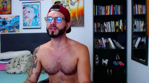 akiles online show from 02-03-25, 11:26