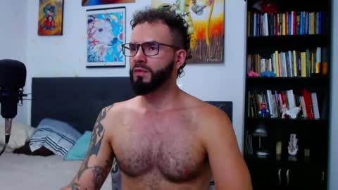 akiles online show from 11-17-25, 11:10