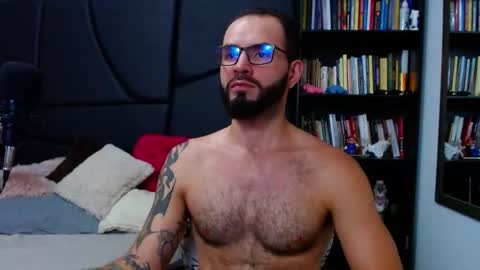 akiles online show from 12-16-25, 10:59