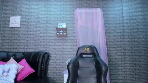 Akimmidoll GMT-5 0630 -1330 online show from 11-08-25, 01:11