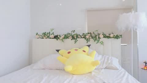 akina_star online show from 09-25-25, 03:54