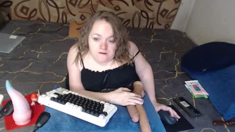 Snapshot of akindmodel chatting on 02-26-25, 09:48 Natalie online show from 02-26-25, 09:48