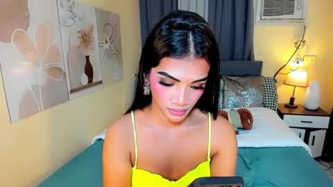 Snapshot of akira_heleana_nastyxx chatting on 10-17-25, 09:17 AYESHA CUTE NOT INTO CHEAP online show from 10-17-25, 09:17