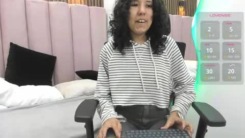 AkiraHayami online show from 05-31-26, 04:03