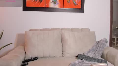 Ana Maria -- online show from 11-19-25, 03:39