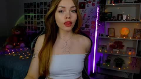 Snapshot of akirakatsu chatting on 10-23-25, 12:48 Akira online show from 10-23-25, 12:48