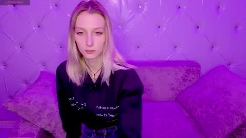 akiro_kim online show from 03-05-26, 02:18
