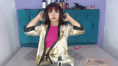 akoradiamondcm101 online show from 01-15-26, 03:00