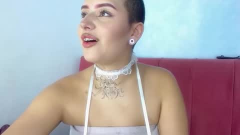 akoradiamondcm101 online show from 02-21-26, 05:14