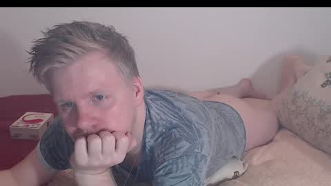 aktavian_w online show from 10-06-25, 06:49