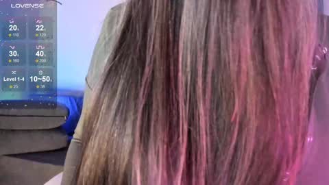 Akura is here 3 online show from 10-17-25, 05:32