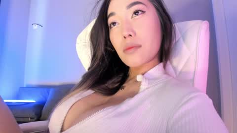 Akura is here 3 online show from 11-19-25, 06:24