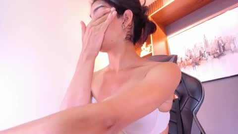 Alahia Rodriguez online show from 02-01-26, 12:15