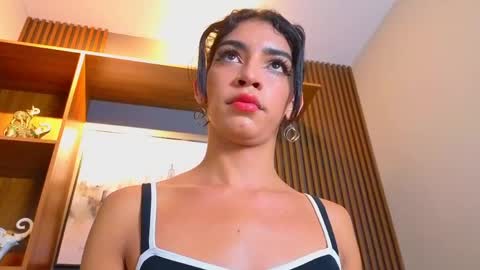 Snapshot of alahia__rodriguez chatting on 05-05-26, 07:33 Alahia Rodriguez online show from 05-05-26, 07:33