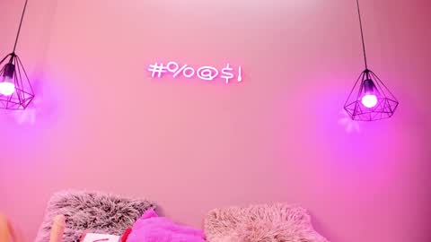 Snapshot of alahia_betancur chatting on 01-16-25, 03:24 Alahia  online show from 01-16-25, 03:24