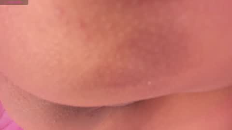 Snapshot of alahia_betancur chatting on 02-04-25, 06:06 Alahia  online show from 02-04-25, 06:06