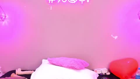 Snapshot of alahia_betancur chatting on 03-03-25, 02:59 Alahia  online show from 03-03-25, 02:59