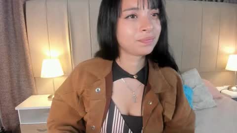 Snapshot of alahia_hank chatting on 11-02-25, 07:27 alahia_hank online show from 11-02-25, 07:27