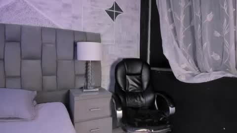 Alahia online show from 09-13-25, 04:12