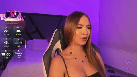 Alahia online show from 10-17-25, 04:26