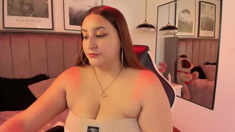 Snapshot of alaia_carter chatting on 09-10-25, 03:50 Alaia Carter online show from 09-10-25, 03:50