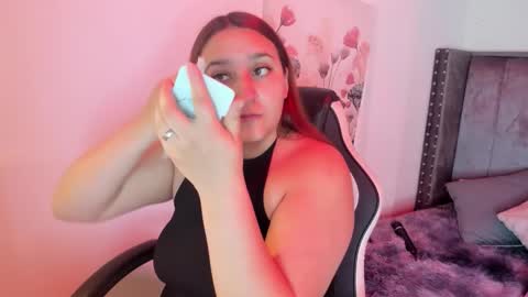 Alaia Carter online show from 11-11-25, 03:06