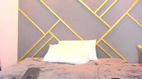 alaia_colins online show from 02-21-25, 07:01