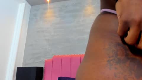 alaia_colins online show from 09-15-25, 04:34