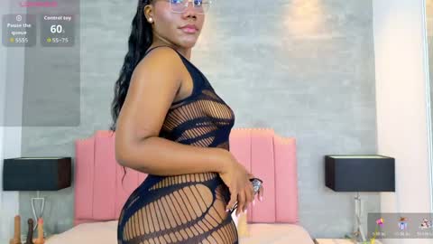 alaia_colins online show from 05-06-26, 12:08