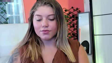 Alaia online show from 04-28-26, 01:05