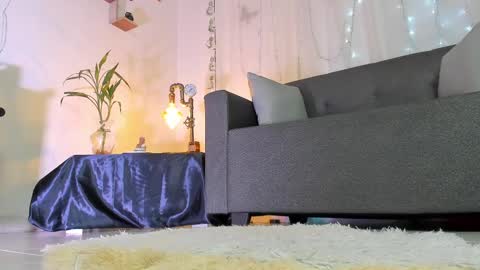 Alaia online show from 02-20-25, 10:26