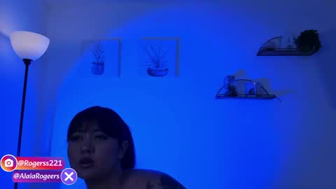 Snapshot of alaiarogerss chatting on 05-27-26, 10:34 online show from 05-27-26, 10:34