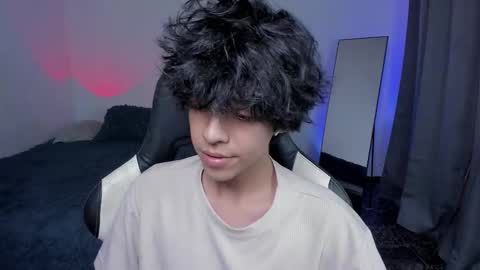 Snapshot of alan18n chatting on 01-15-26, 12:59 alan18n online show from 01-15-26, 12:59