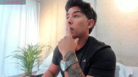 Snapshot of alan_greek_1 chatting on 01-02-25, 08:02 Alan greek online show from 01-02-25, 08:02