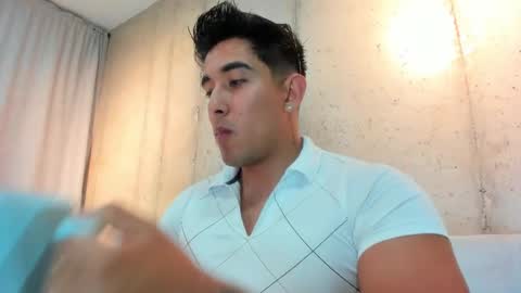 Snapshot of alan_greek_1 chatting on 02-08-25, 03:19 Alan greek online show from 02-08-25, 03:19