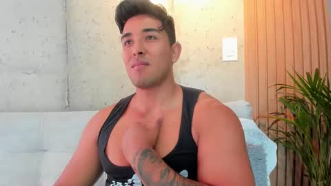 Snapshot of alan_greek_1 chatting on 03-01-25, 02:23 Alan greek online show from 03-01-25, 02:23