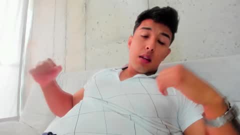 Snapshot of alan_greek_1 chatting on 03-08-25, 01:57 Alan greek online show from 03-08-25, 01:57