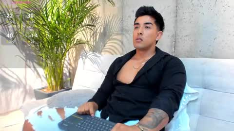 Snapshot of alan_greek_1 chatting on 09-16-25, 01:06 Alan greek online show from 09-16-25, 01:06