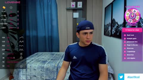 Alan  Kevin can we reach 100 thumbs up please guys  online show from 01-22-25, 11:34