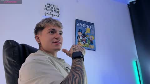 Alan online show from 02-06-25, 01:21