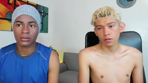 Snapshot of alan_scot chatting on 12-07-24, 08:49 Alan and Criss - WE JUST FRIENDS WITH BENEFITS BOTH VERS online show from 12-07-24, 08:49