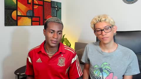 Snapshot of alan_scot chatting on 12-20-24, 03:03 Alan and Criss - WE JUST FRIENDS WITH BENEFITS BOTH VERS online show from 12-20-24, 03:03