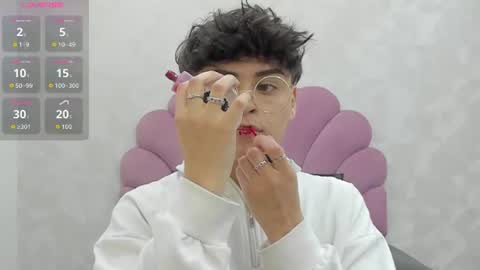 alan_twink12 online show from 07-07-26, 03:31
