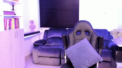 Snapshot of alan_vidal chatting on 12-08-24, 11:19 Alan Vidal online show from 12-08-24, 11:19