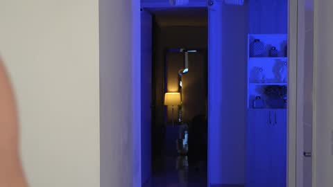 Snapshot of alan_vidal chatting on 10-23-25, 01:16 Alan Vidal online show from 10-23-25, 01:16