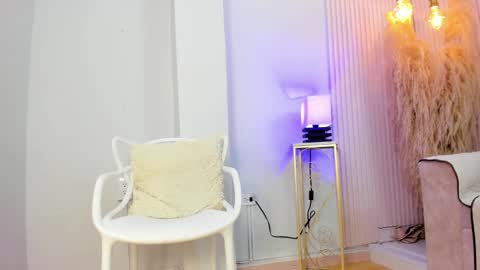 Alana online show from 02-09-26, 12:20