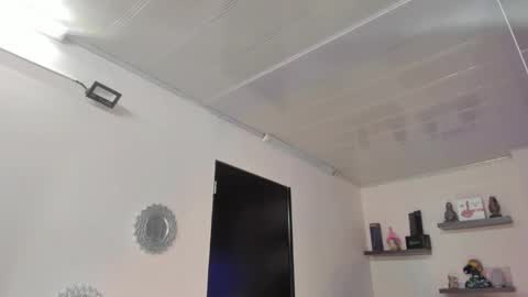 Maeve  online show from 01-30-25, 11:01